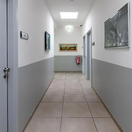 Boardinghouse Kayser: Budget-Friendly Accommodation in Hanau Exterior photo