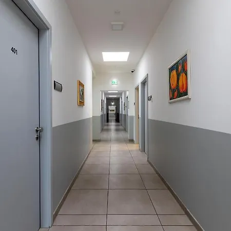 Boardinghouse Kayser: Budget-Friendly Accommodation in Hanau Exterior photo