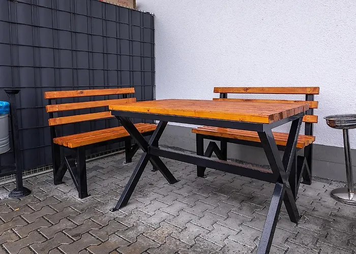 Boardinghouse Kayser Guenstige Monteursunterkunft, Monteurwohnung In Hanau Bei Frankfurt Am Main Und Aschaffenburg, Kostenfreie Parkplaetze!